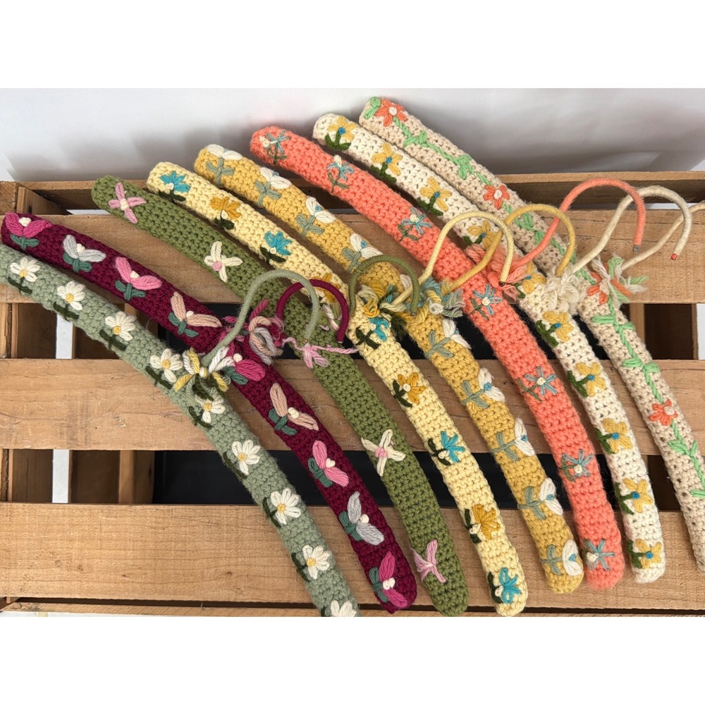 Vintage Crochet Floral Padded Clothes Hangers Set of 8 Boho Cottagecore Granny